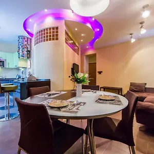 Kresatik Street Center For Big Family Киев